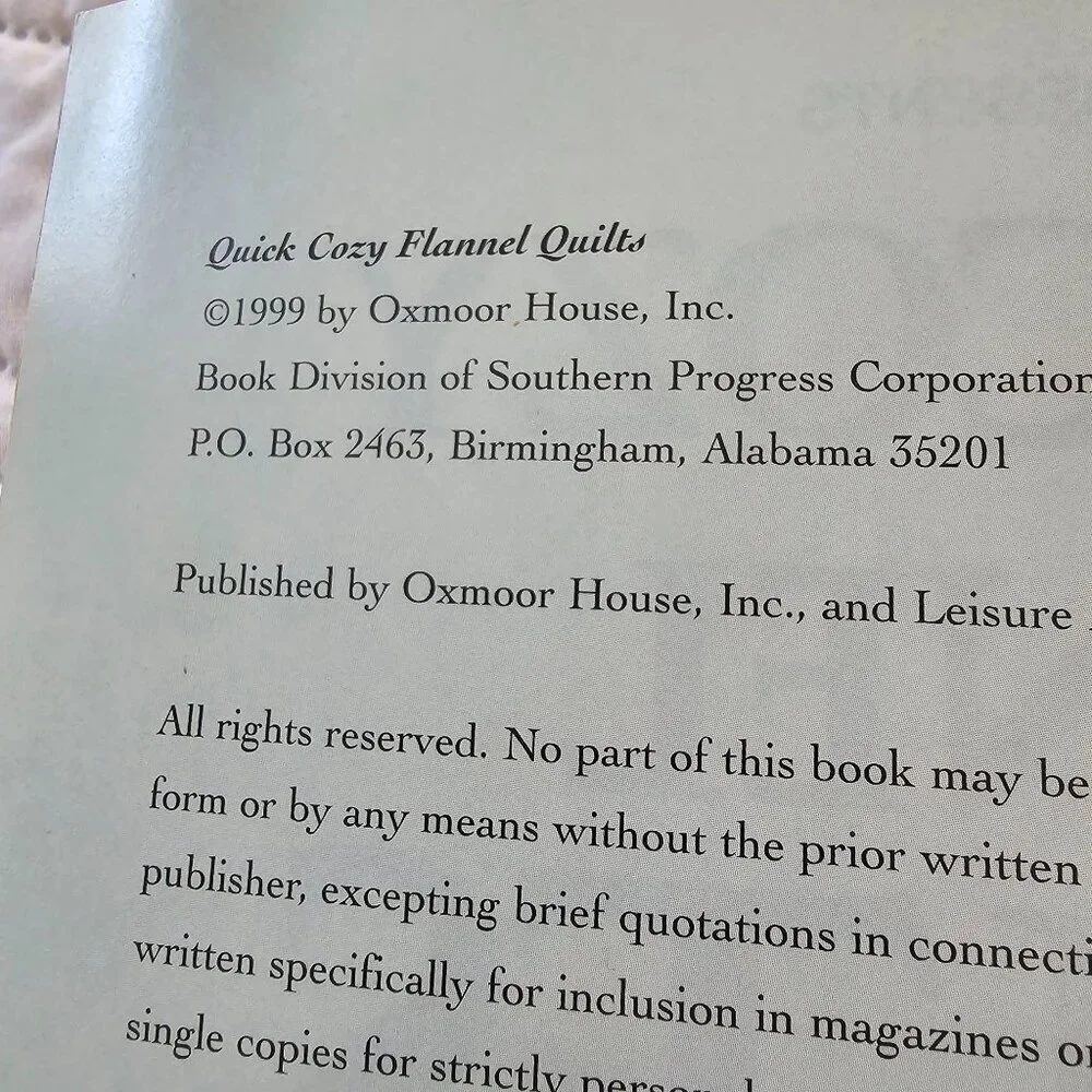 Quick Cozy Flannel Quilts By Leisure Arts 1999 Softcover 48 Pages